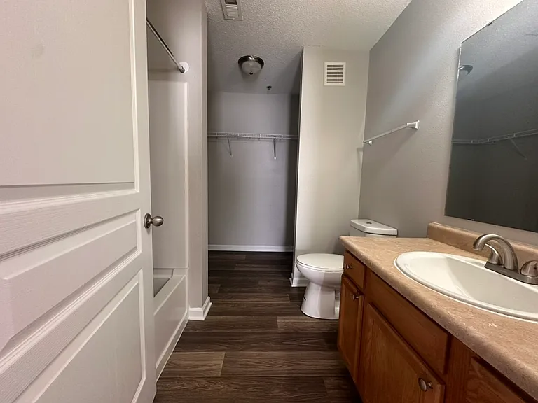 2 bed 2 bath - Master Bath