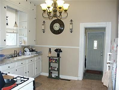 4th image of 2022 N Boonville Ave