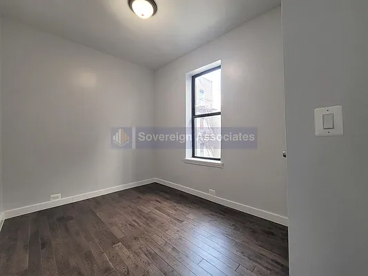 Rented by Sovereign Associates | media 6