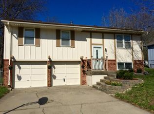 300 Young St, Grain Valley, MO 64029