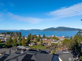 2712 17th Street, Anacortes, WA