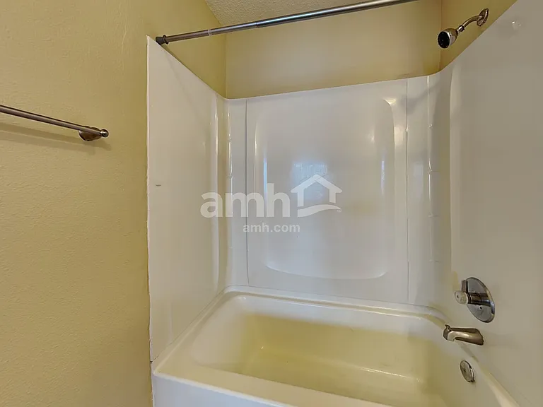 9017 Stonewall Dr — Photo 14