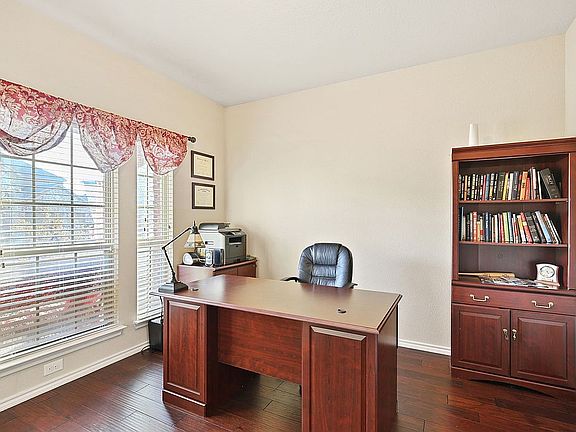 5th image of 4709 Kendrick Peak Way