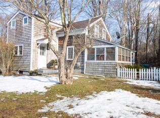 51 Gurley Rd, Waterford, CT 06385