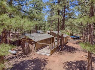 2892 Tracy Rd, Overgaard, AZ 85933
