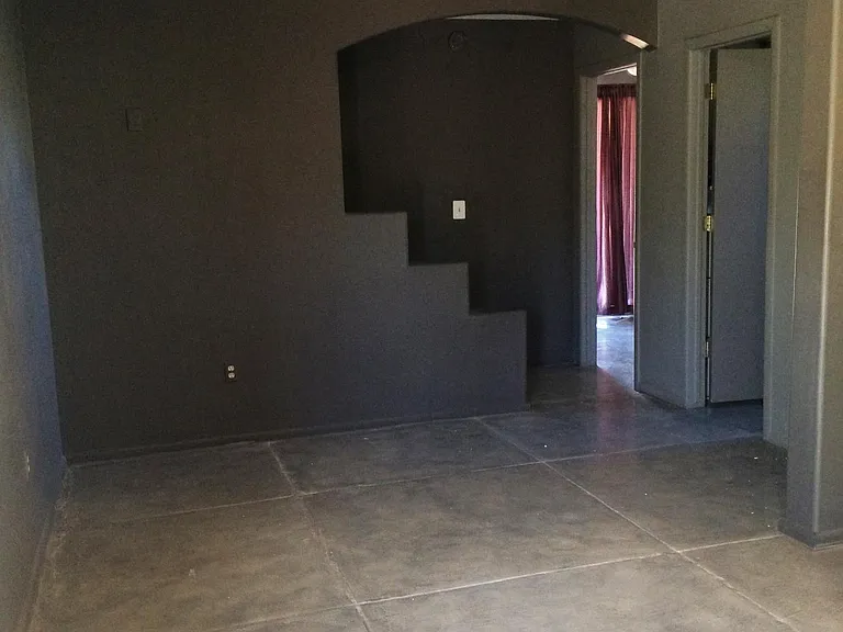 2801 S Paradise Mountain Rd — Photo 3