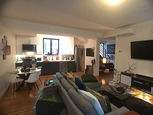 Rented by Safeguard Realty Management | media 5