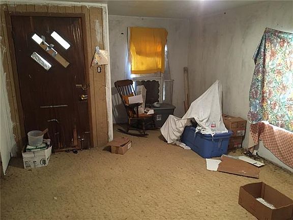 2nd image of 309 Bois Darc St