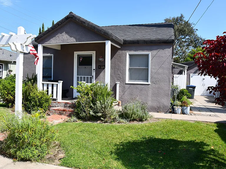 629 W Culver Ave — Photo 3