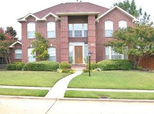 1305 Greenleaf Cir, Plano, TX 75025
