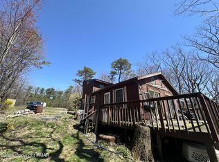 130 Buck Fever Trl, Scotrun, PA 18355