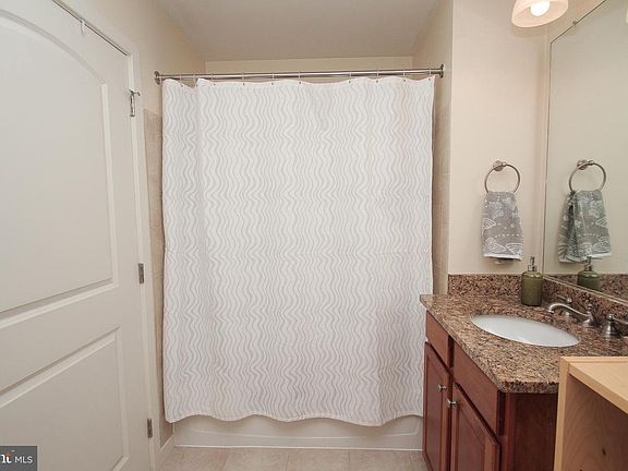 3rd image of 131 N 2nd St #5E