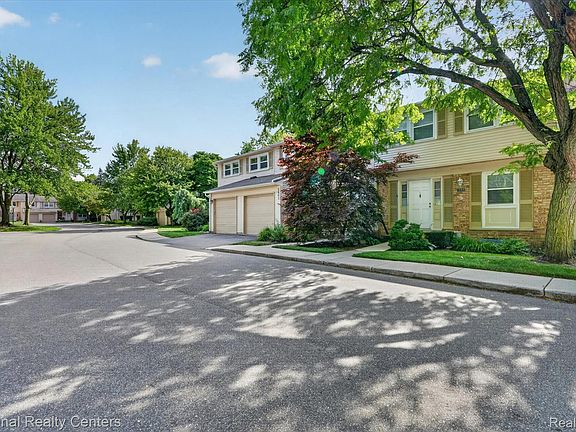 4th image of 1641 Brentwood Dr
