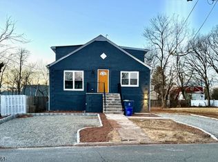 264 Girard Ave #B, Somerset, NJ