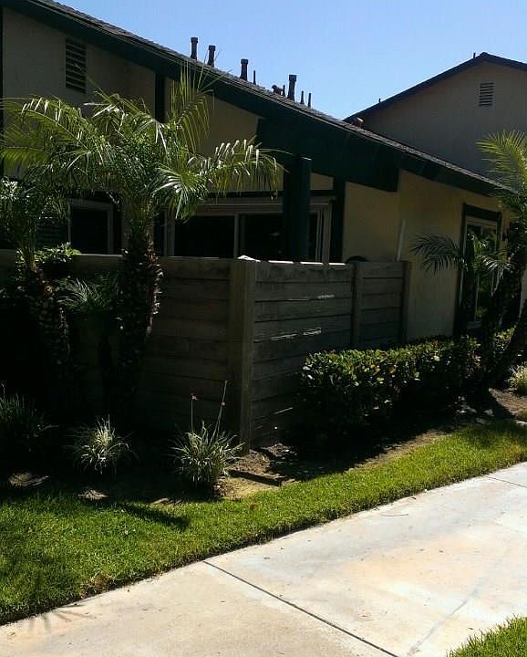 1st image of 1725 N Willow Woods Dr Unit D