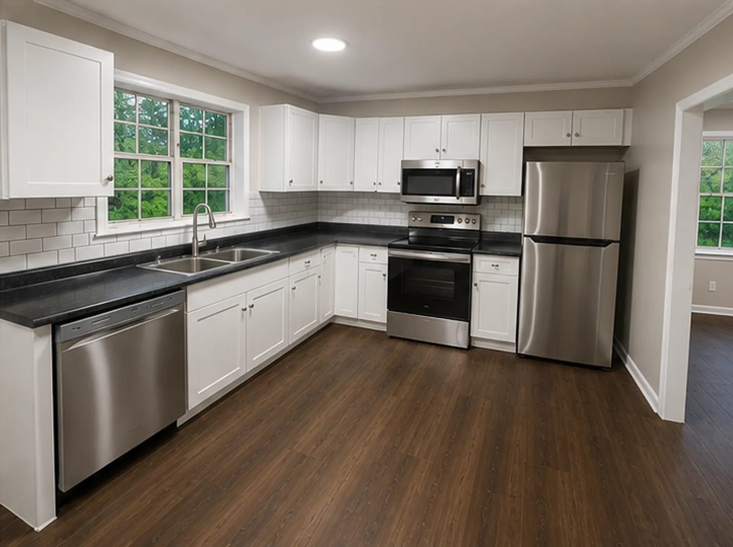 Newly Renovated 3 Bedroom Brick House Near Pendleton Elementary — Photo 2