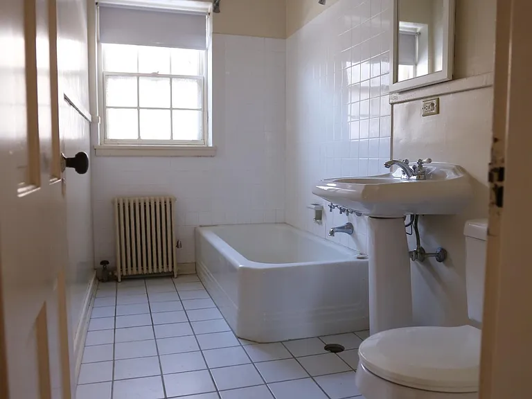 Fair Oaks Apartments — Photo 19