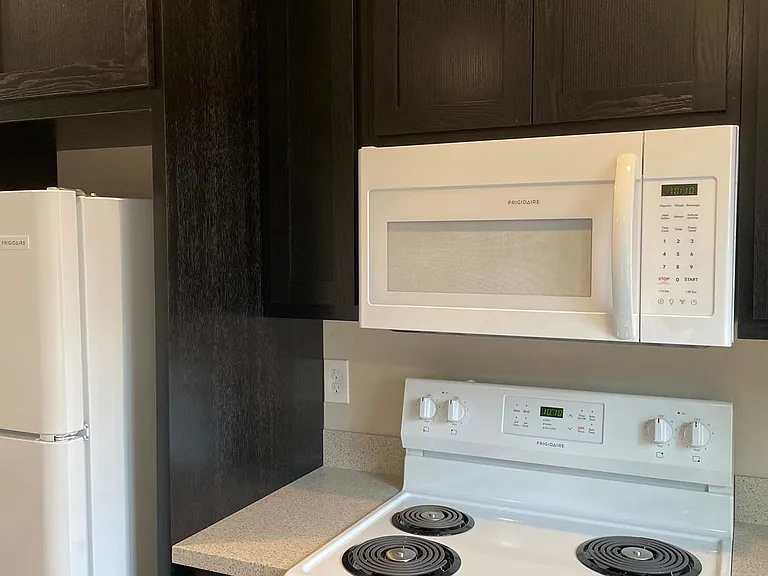 1005 SE Prospect St — Photo 14
