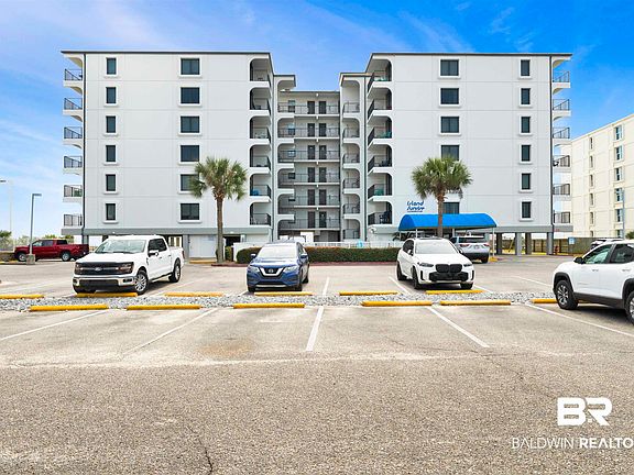 2nd image of 427 E Beach Blvd #468