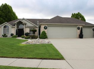 13515 Tamiami Trl, Fort Wayne, IN 46845