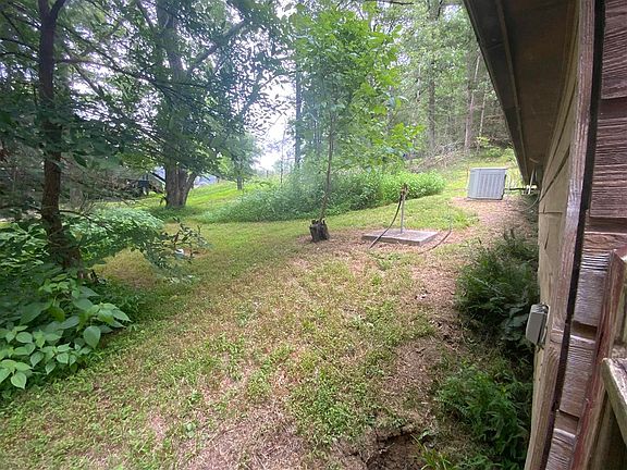 5th image of 460 Moutardier Shores Dr