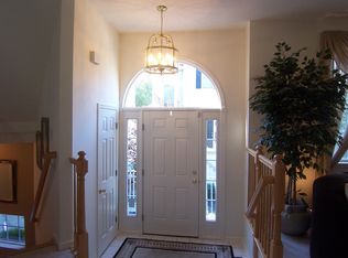 70 Arrowgate Dr, Randolph, NJ 07869