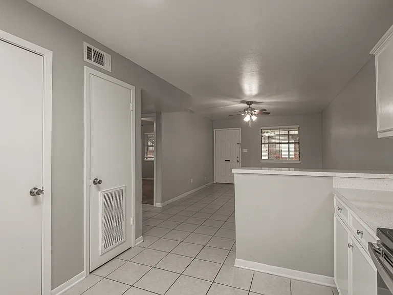 600 Palm St #10 — Photo 7