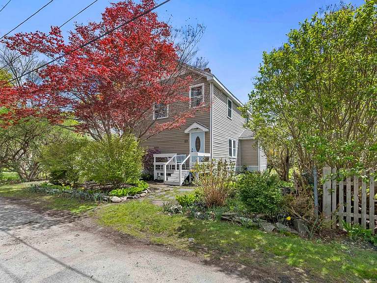 17 Elizabeth St — Photo 47