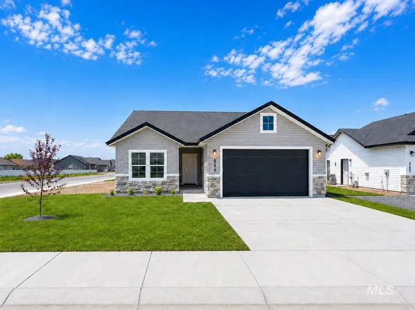 557 Sunspot Dr, Twin Falls, ID 83301