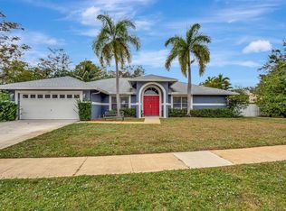 14100 Tecoma Dr, Wellington, FL 33414