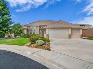 2694 S 2070 E Circle St, Saint George, UT 84790