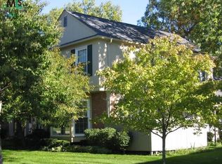 1324 Brook Ln #1, Rochester Hills, MI 48306