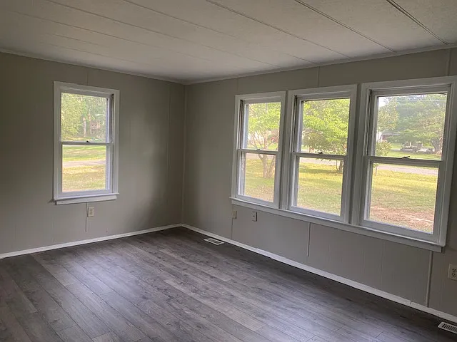3 bed, 1208 sqft, $1,725 — Photo 3