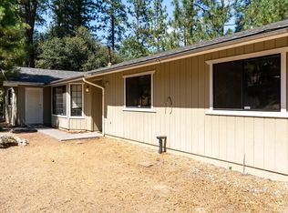 38475 Sierra Lakes Dr, Oakhurst, CA 93644