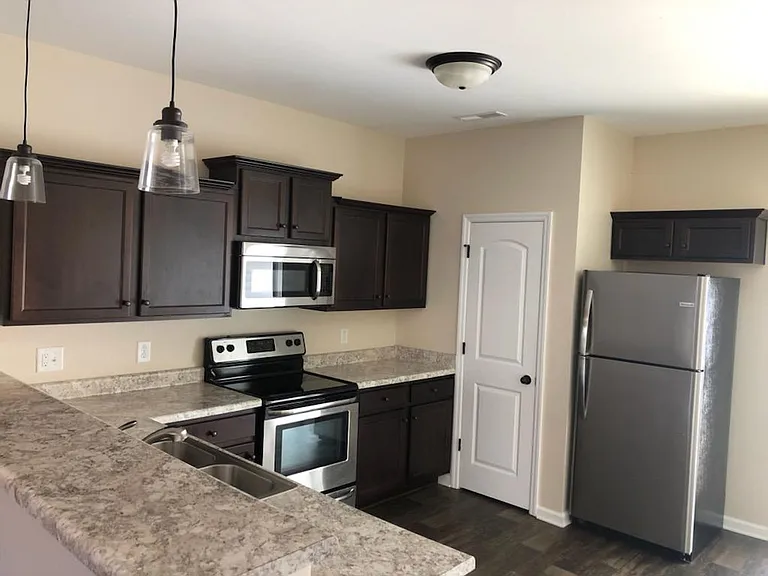 105 Justice Farm Dr — Photo 6