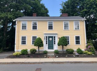21-23 Elm St, Bedford, MA 01730
