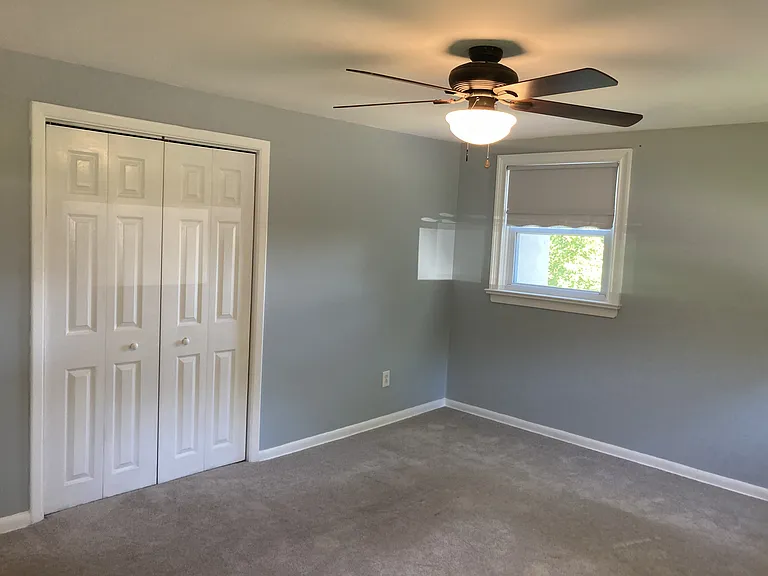 2 Woodview Rd — Photo 7