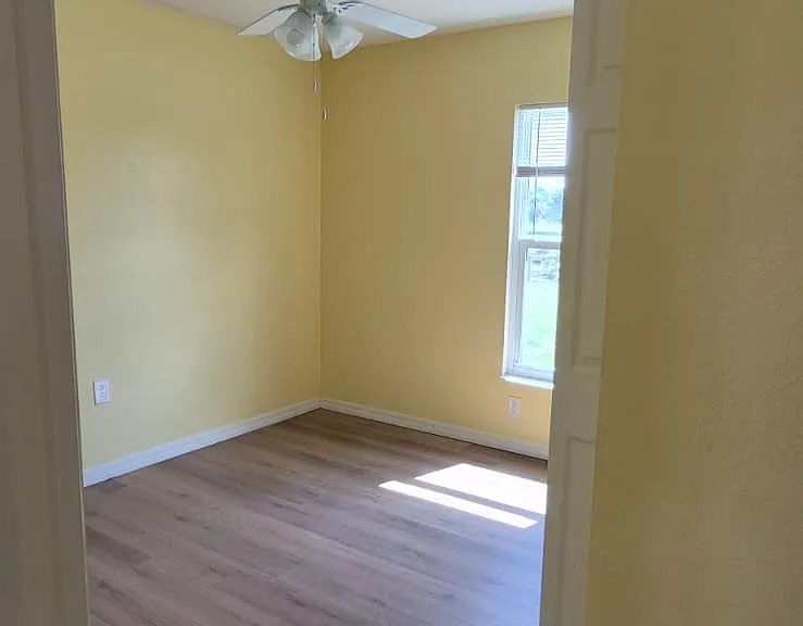 1529 Jay Ter — Photo 10