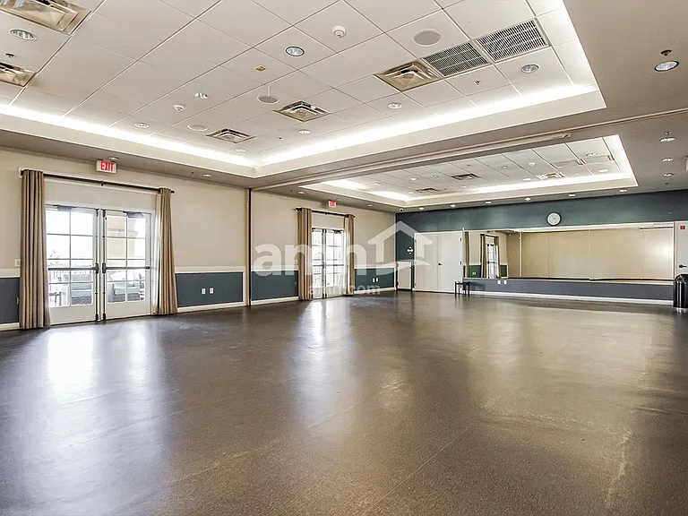 20785 W Thomas Rd — Photo 28