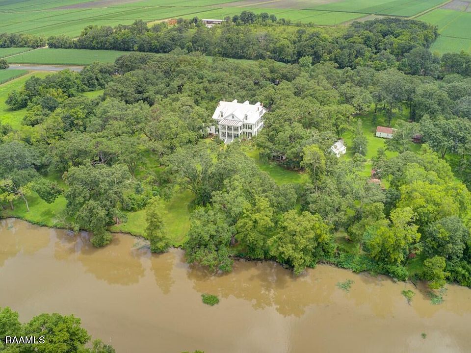 21066 Highway 182 W, Jeanerette, LA 70544 Zillow