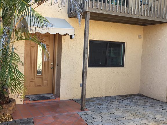 Private Courtyard