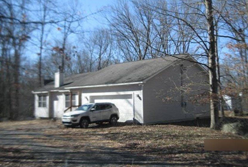 100 Forest Dr, Hawley, PA 18428 Zillow