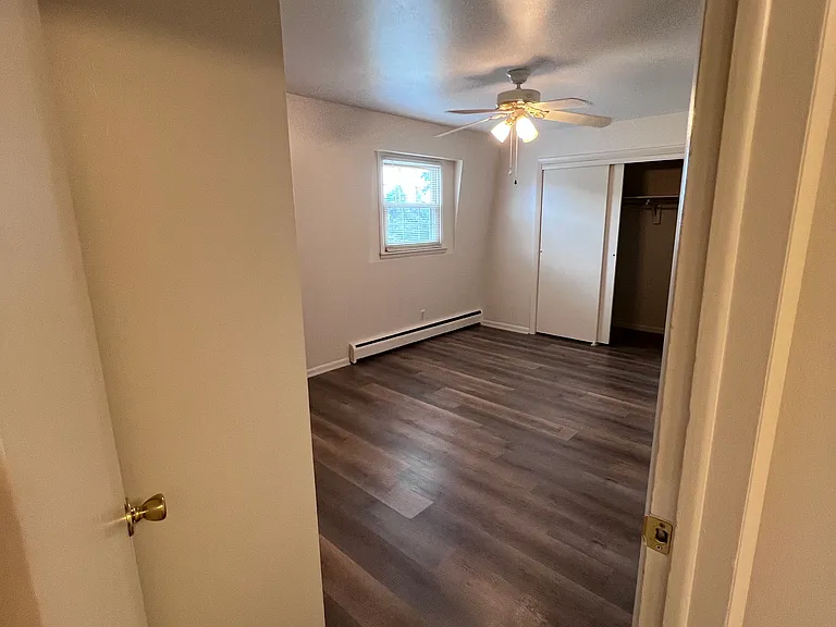 17680 Mahoning Ave #1 — Photo 7