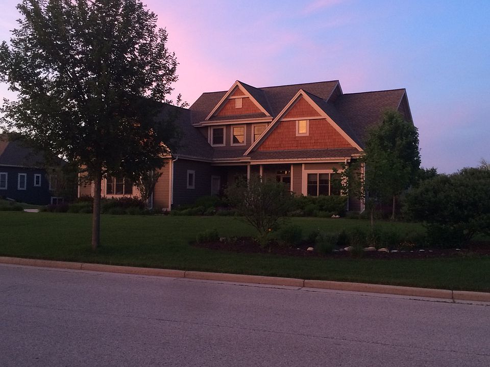 1st image of 362 Sunshine Dr