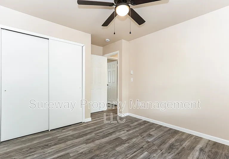 50 Dahlia St — Photo 13