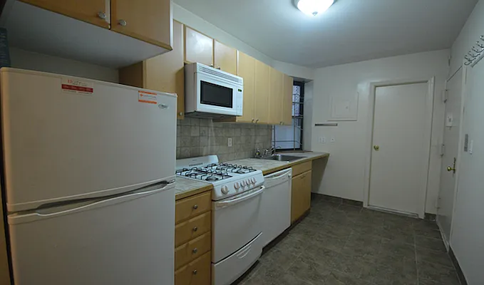 Rented by Maz Group NY | media 18