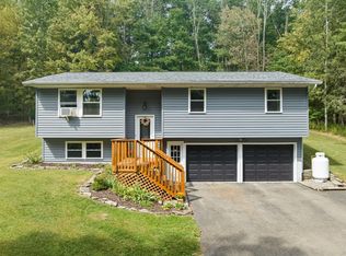 1695 N Cafferty Hill Rd, Endicott, NY 13760