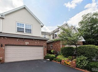 543 Goodwin Dr, Bolingbrook, IL 60440