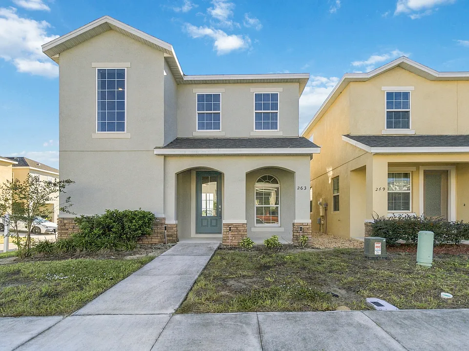 263 Bella Prestwick Blvd