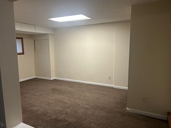 3rd image of 183 Cole Dr